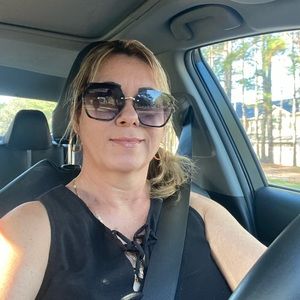 Meet your Posher, Karina